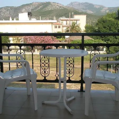 Philoxenia Hotel